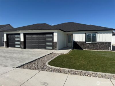 881 NE Conner Court , East Wenatchee, WA 98802