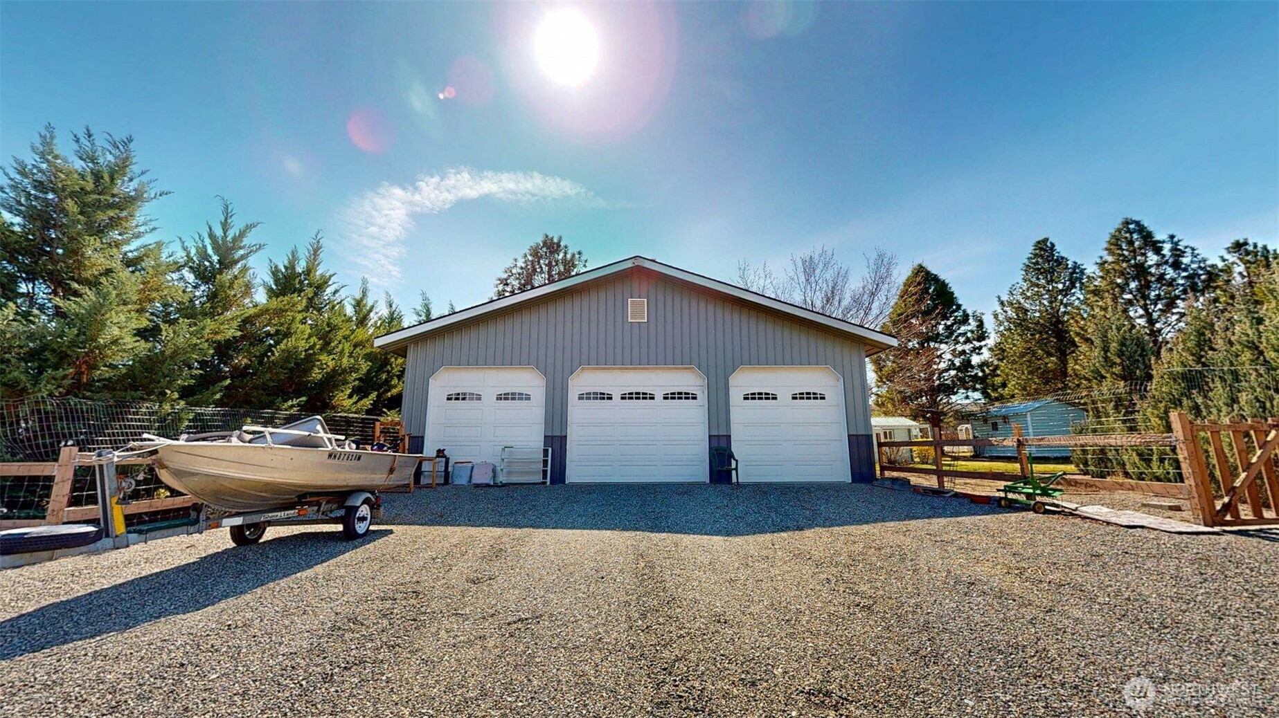 16 River Overlook Street , Omak, WA 98841