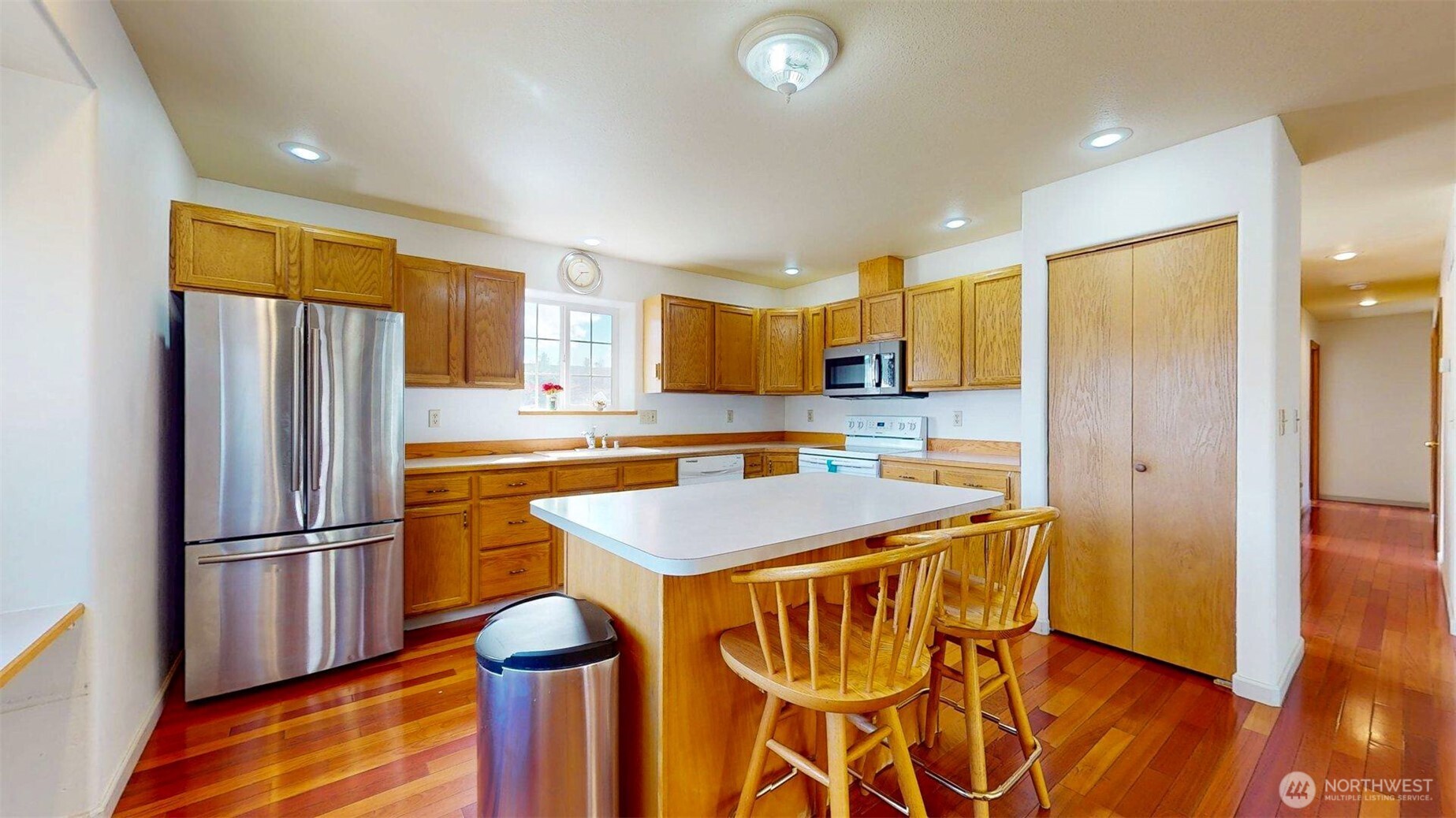 16 River Overlook Street , Omak, WA 98841