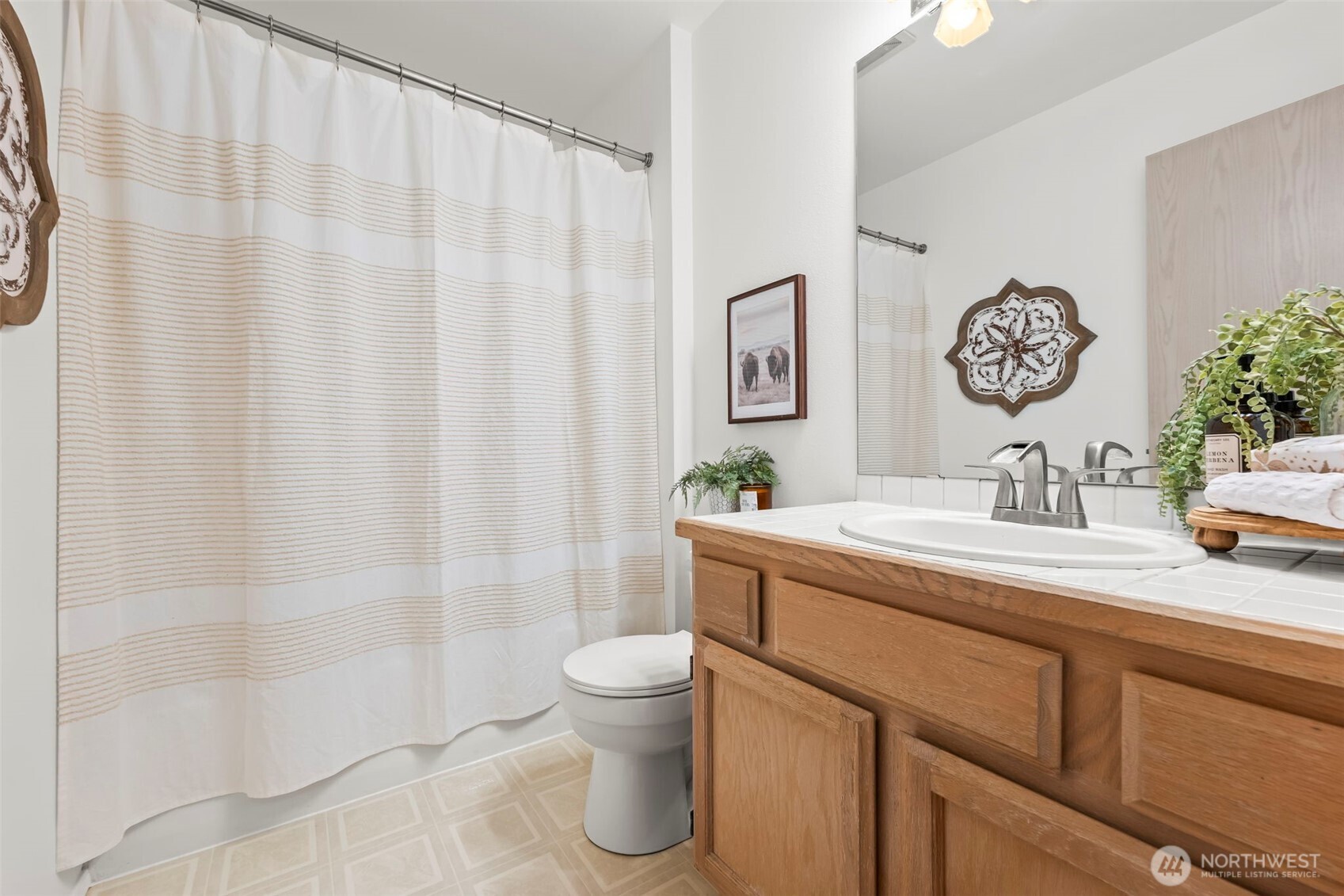 10416 198th Avenue Ct E, Bonney Lake, WA 98391