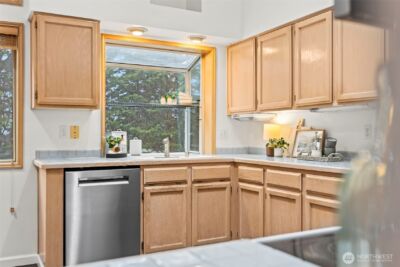 10416 198th Avenue Ct E, Bonney Lake, WA 98391 - Photo 10