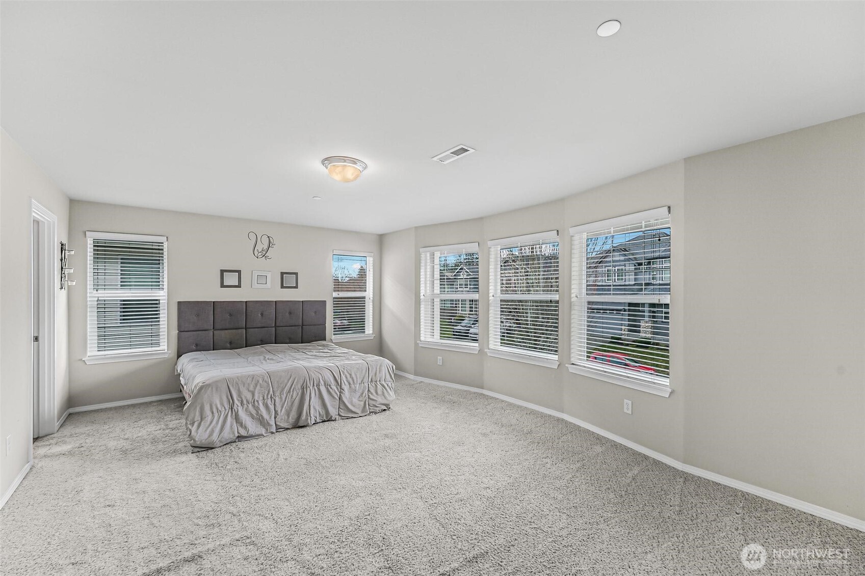 10076 185th Avenue E, Bonney Lake, WA 98391