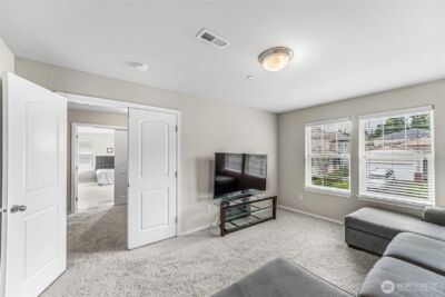 10076 185th Avenue E, Bonney Lake, WA 98391 - Photo 18