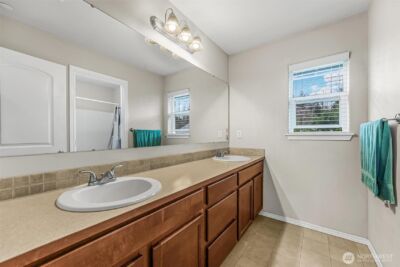 10076 185th Avenue E, Bonney Lake, WA 98391 - Photo 25