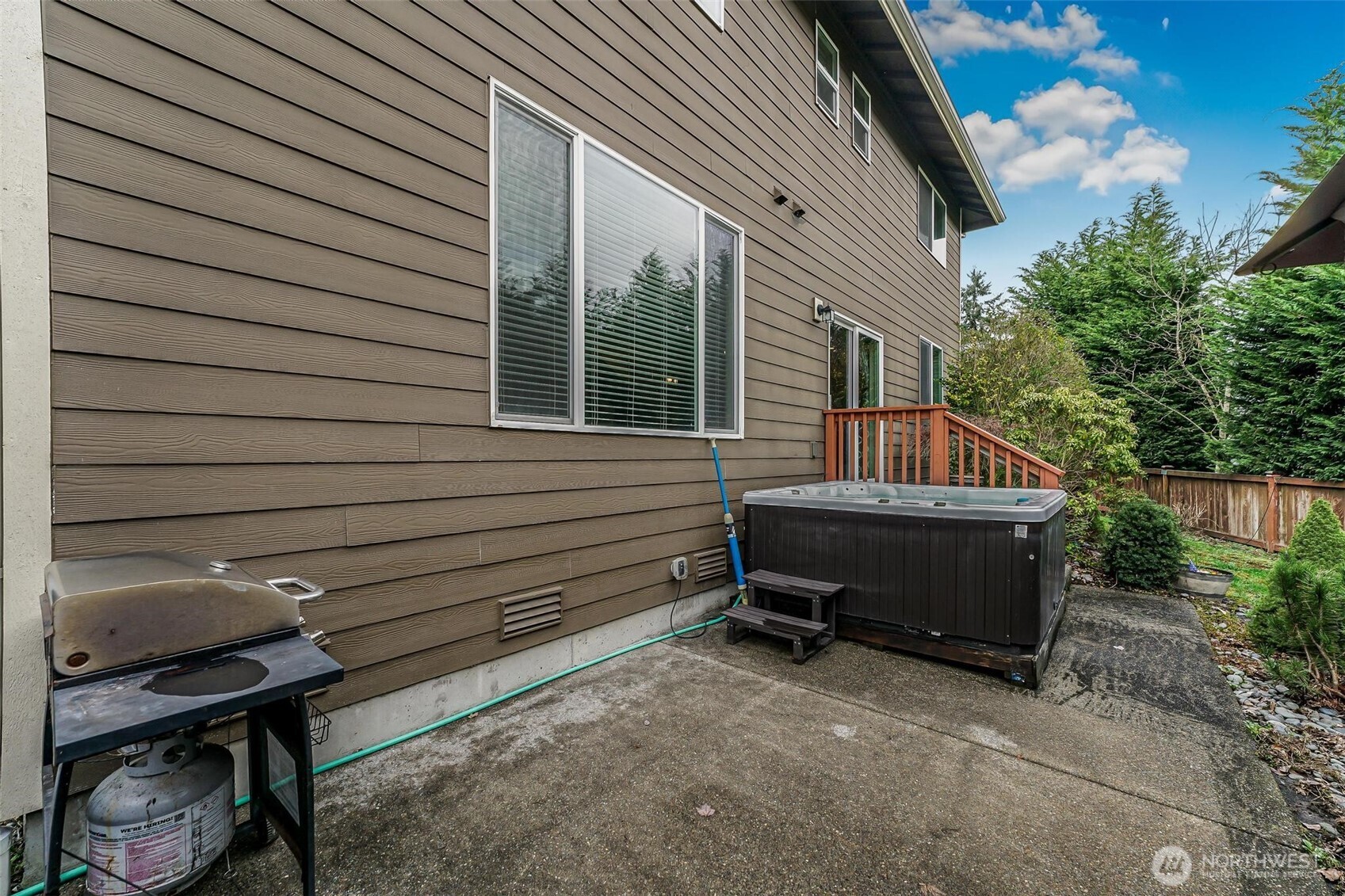 10076 185th Avenue E, Bonney Lake, WA 98391