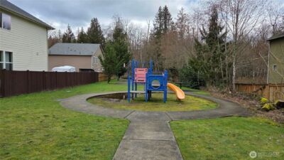 10076 185th Avenue E, Bonney Lake, WA 98391 - Photo 32