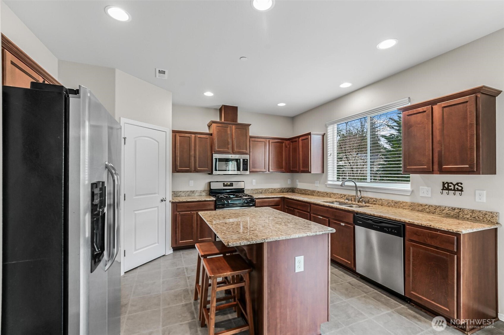 10076 185th Avenue E, Bonney Lake, WA 98391