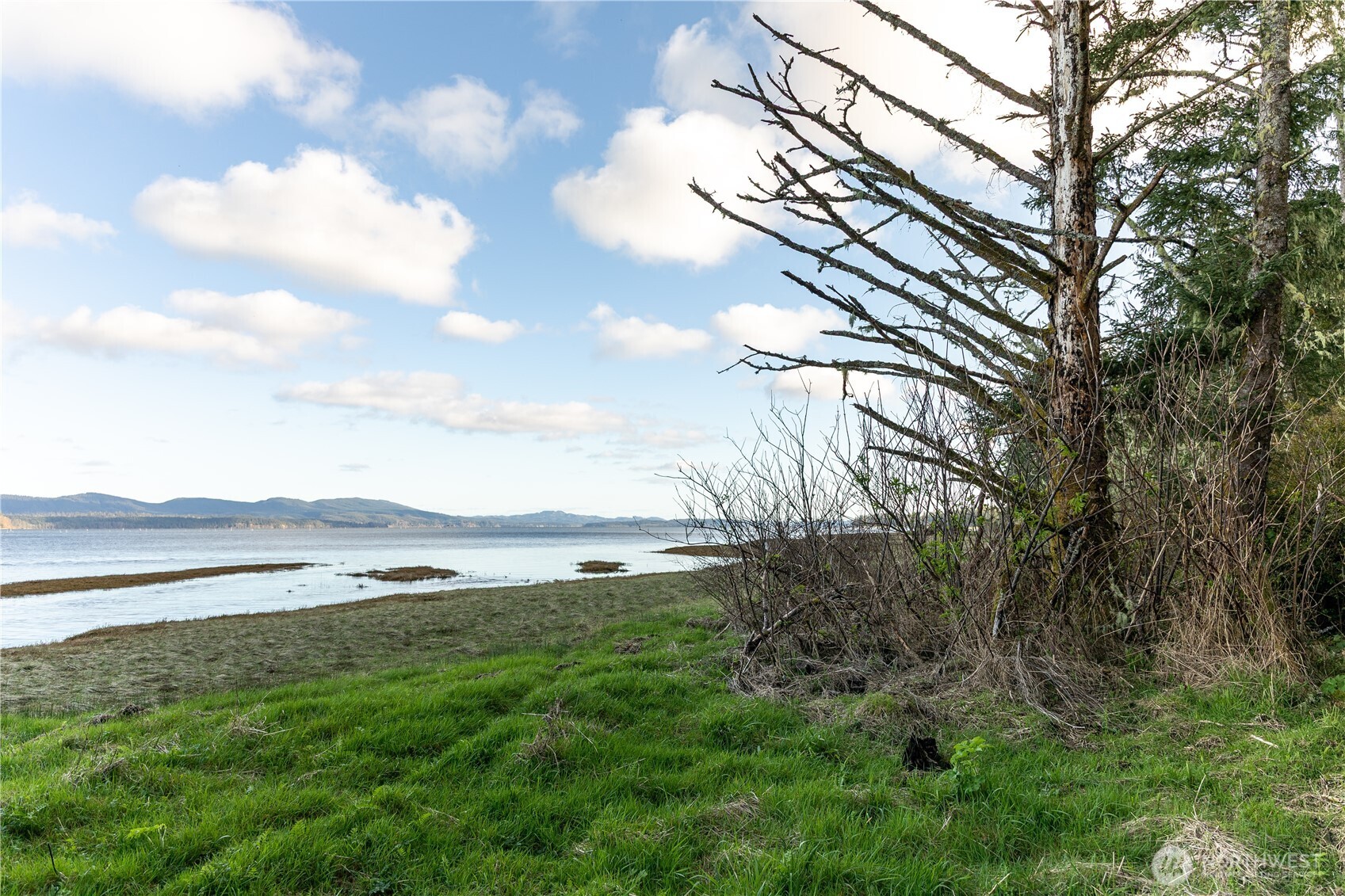 22308 Sandridge Road , Ocean Park, WA 98640