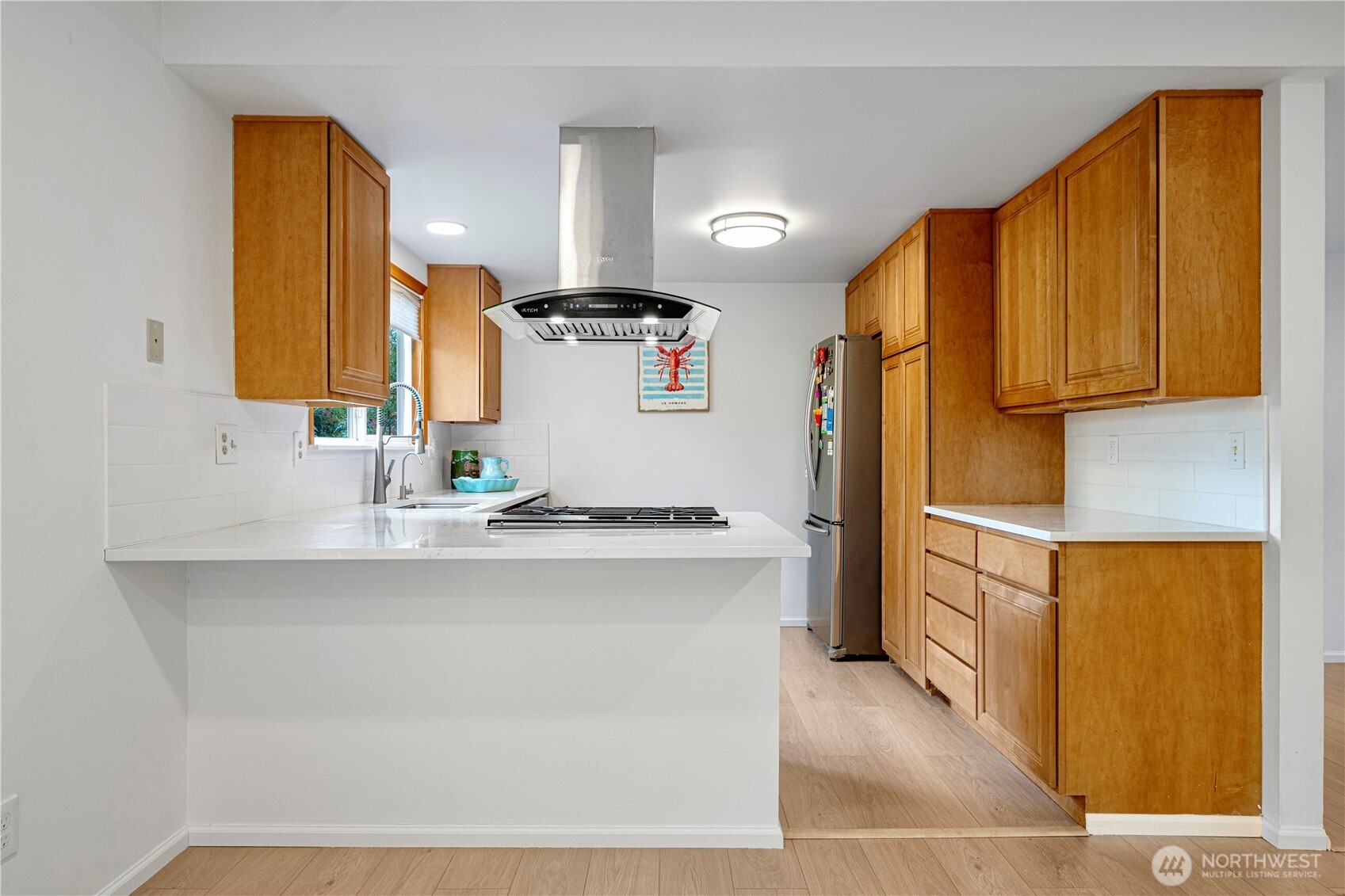 14260 110th Avenue NE, Kirkland, WA 98034