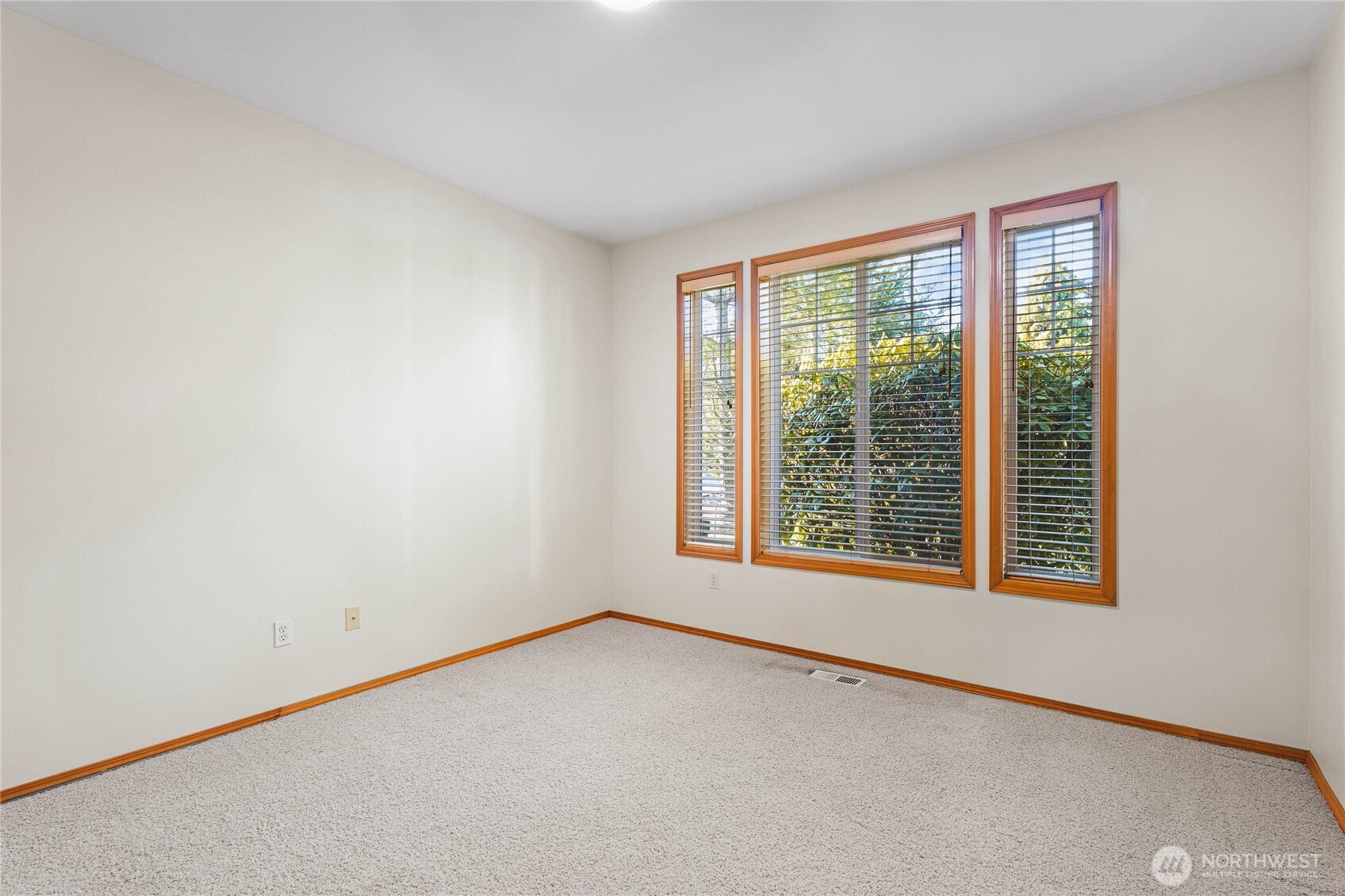 15821 269th Street E, Graham, WA 98338