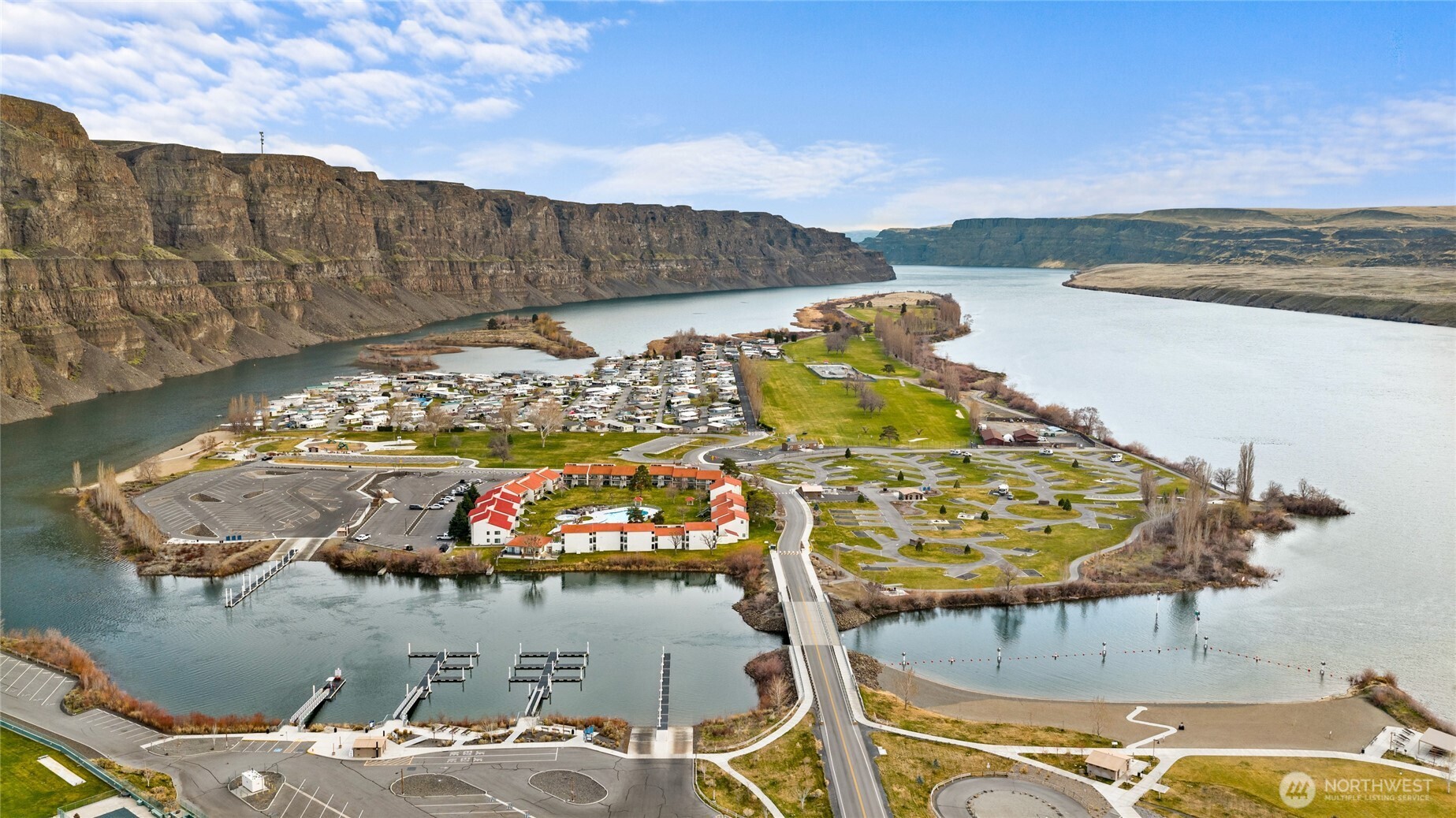 8903 Crescent Bar Road NW #126, Quincy, WA 98848