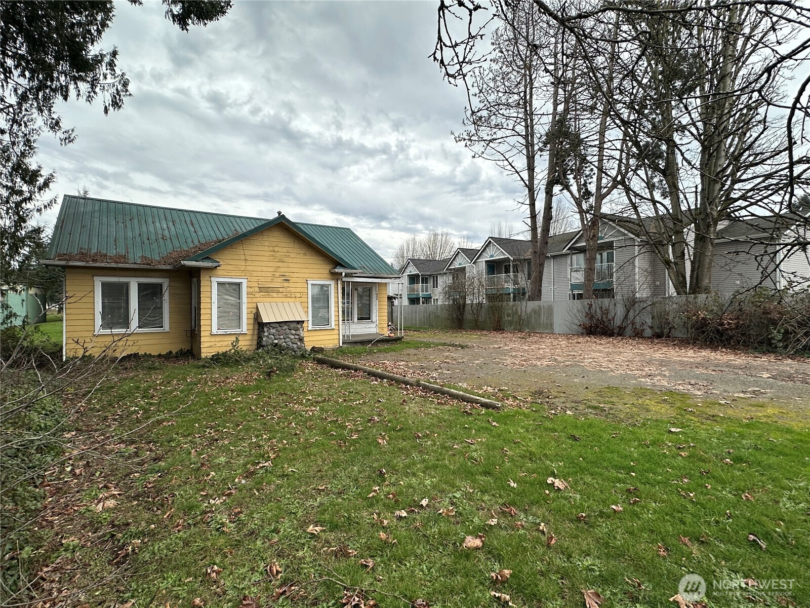 1406 Harrison Avenue , Centralia, WA 98531
