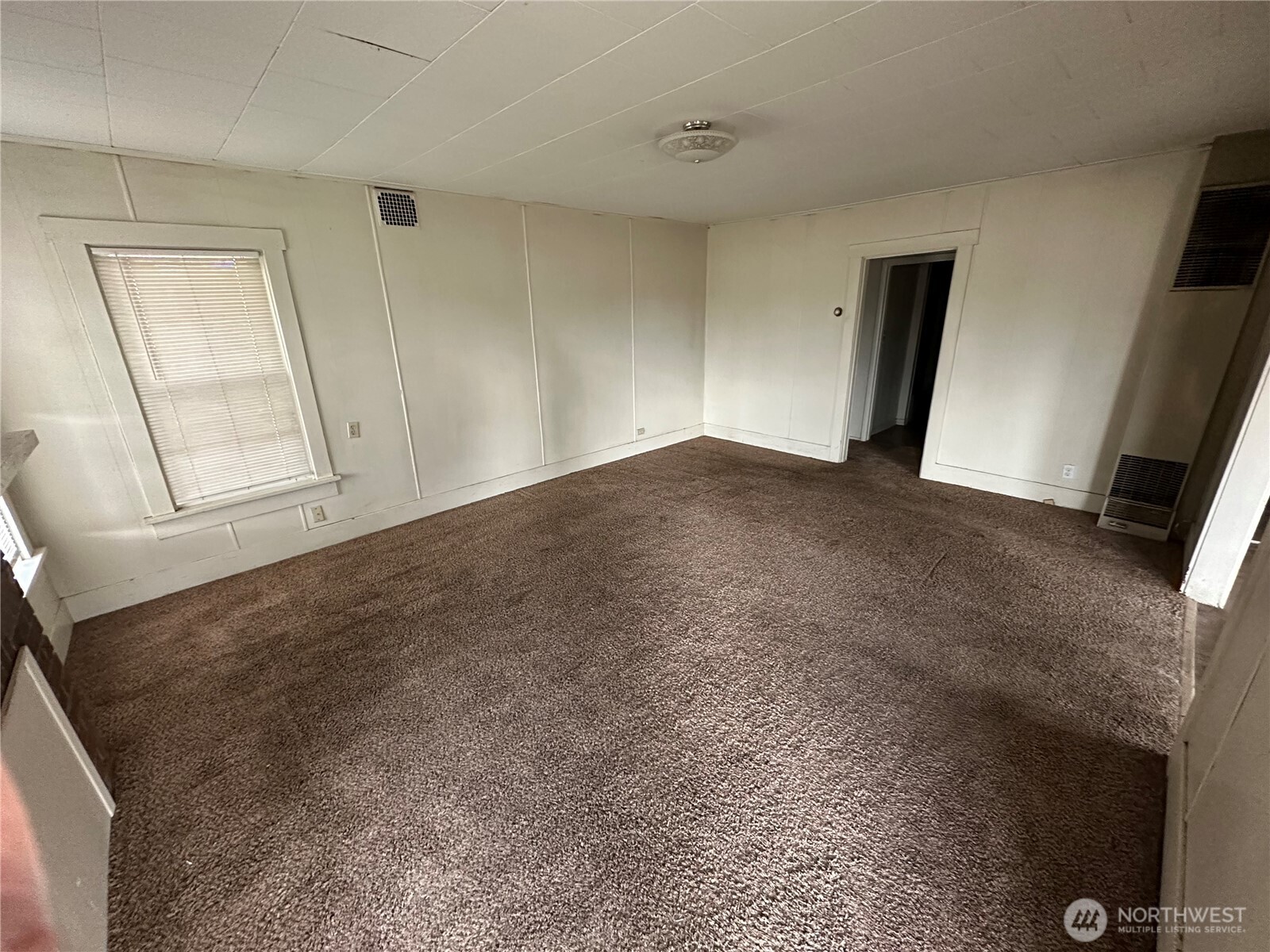 1406 Harrison Avenue , Centralia, WA 98531