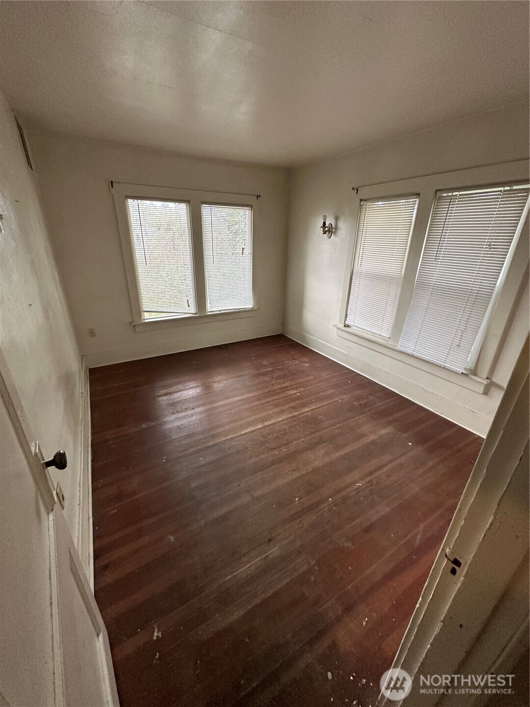 1406 Harrison Avenue , Centralia, WA 98531