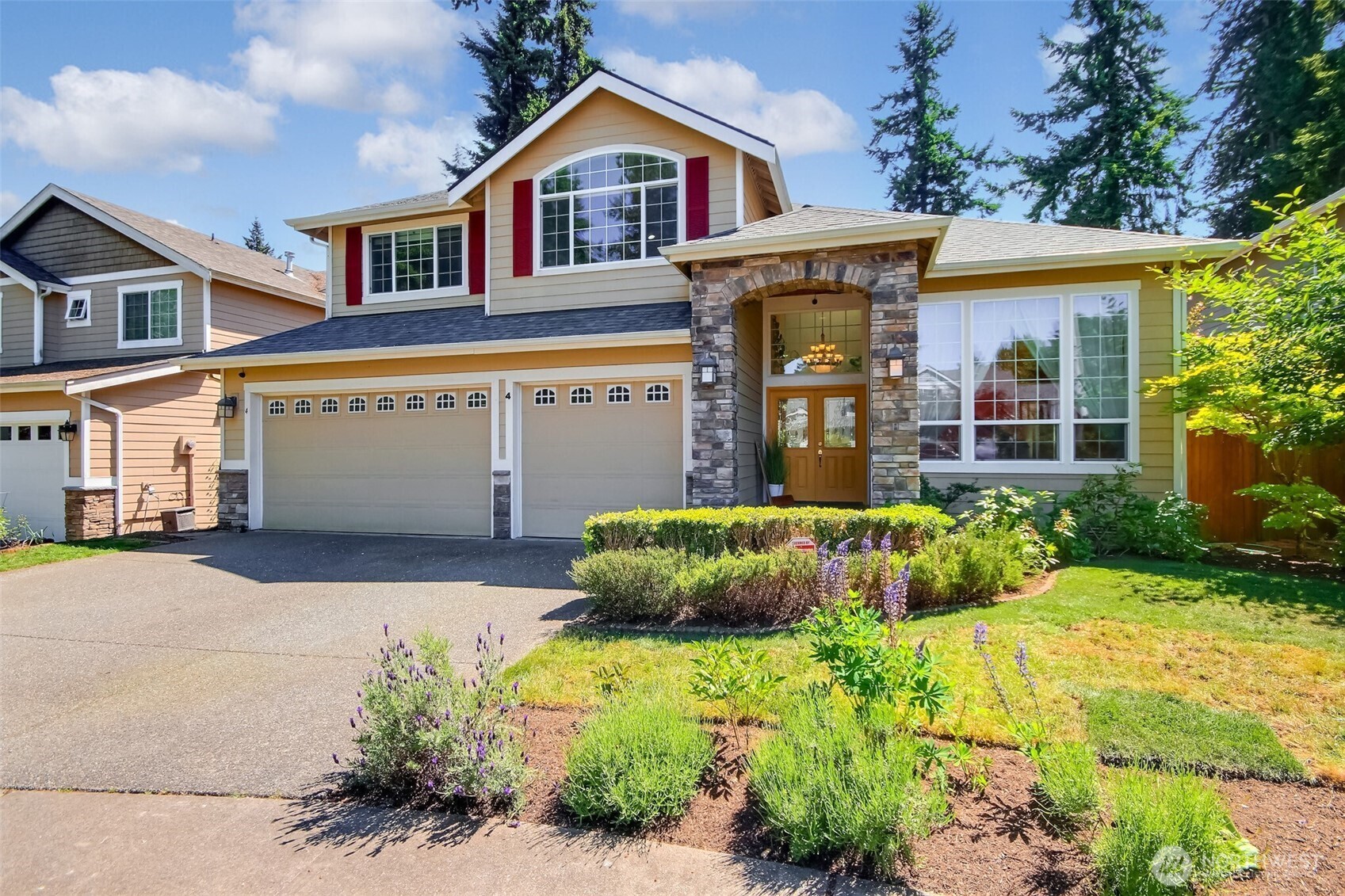4 148 Place SW, Lynnwood, WA 98087