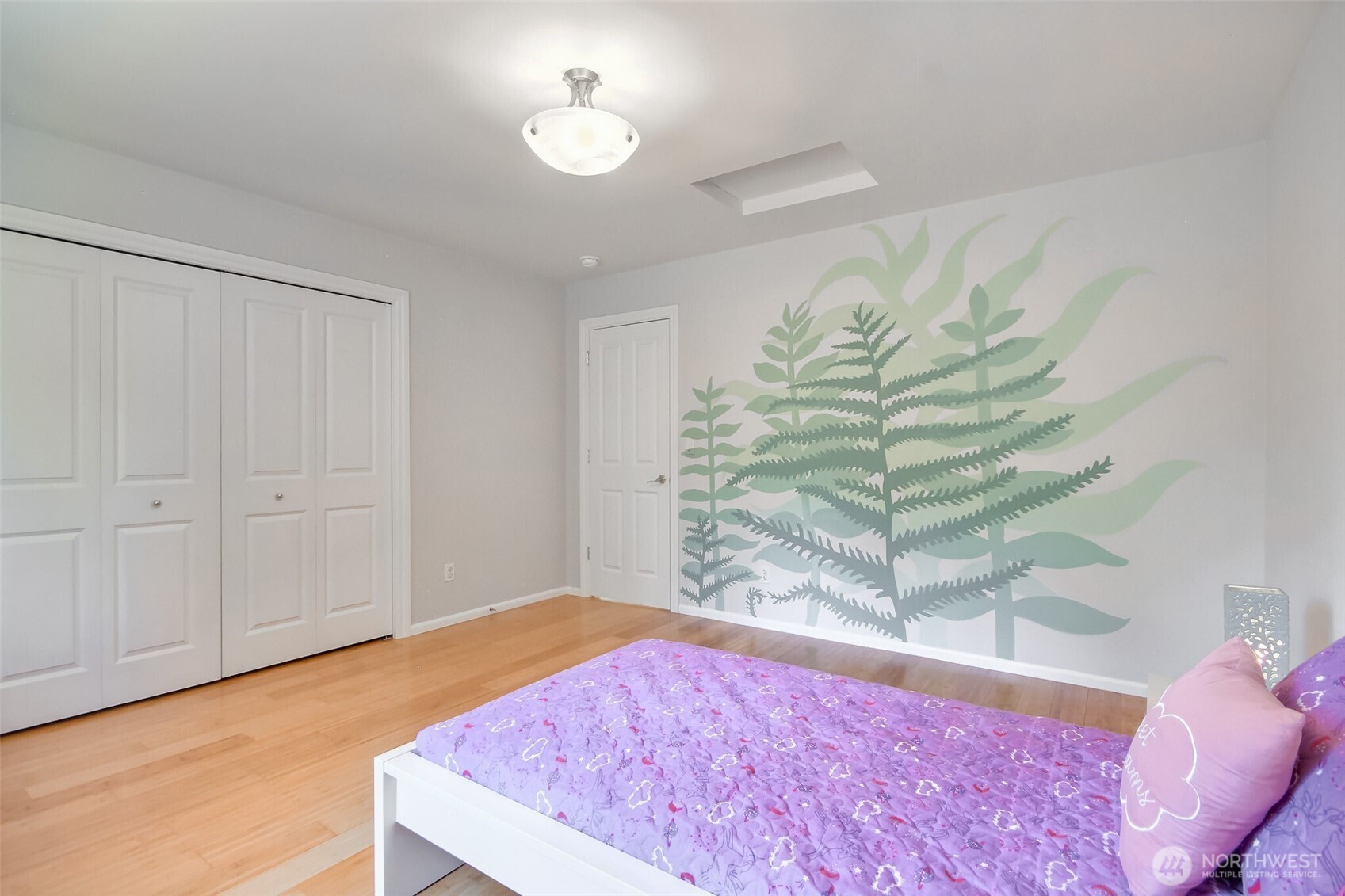 4 148 Place SW, Lynnwood, WA 98087