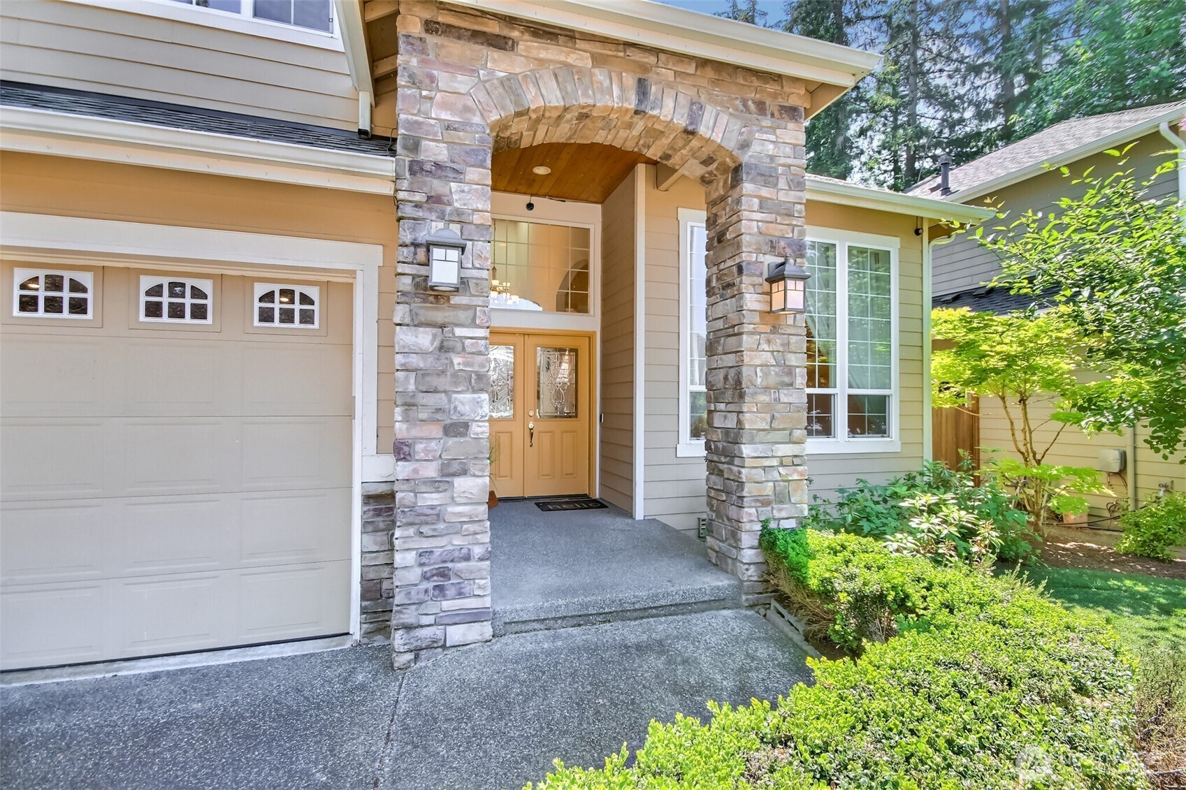 4 148 Place SW, Lynnwood, WA 98087