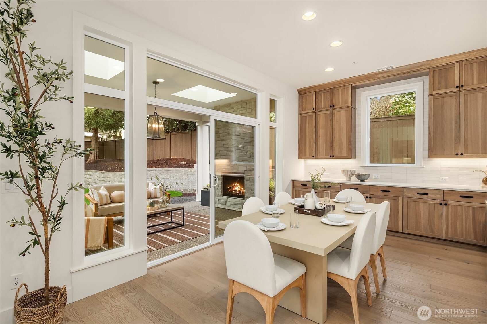 10468 NE 113th Place , Kirkland, WA 98033