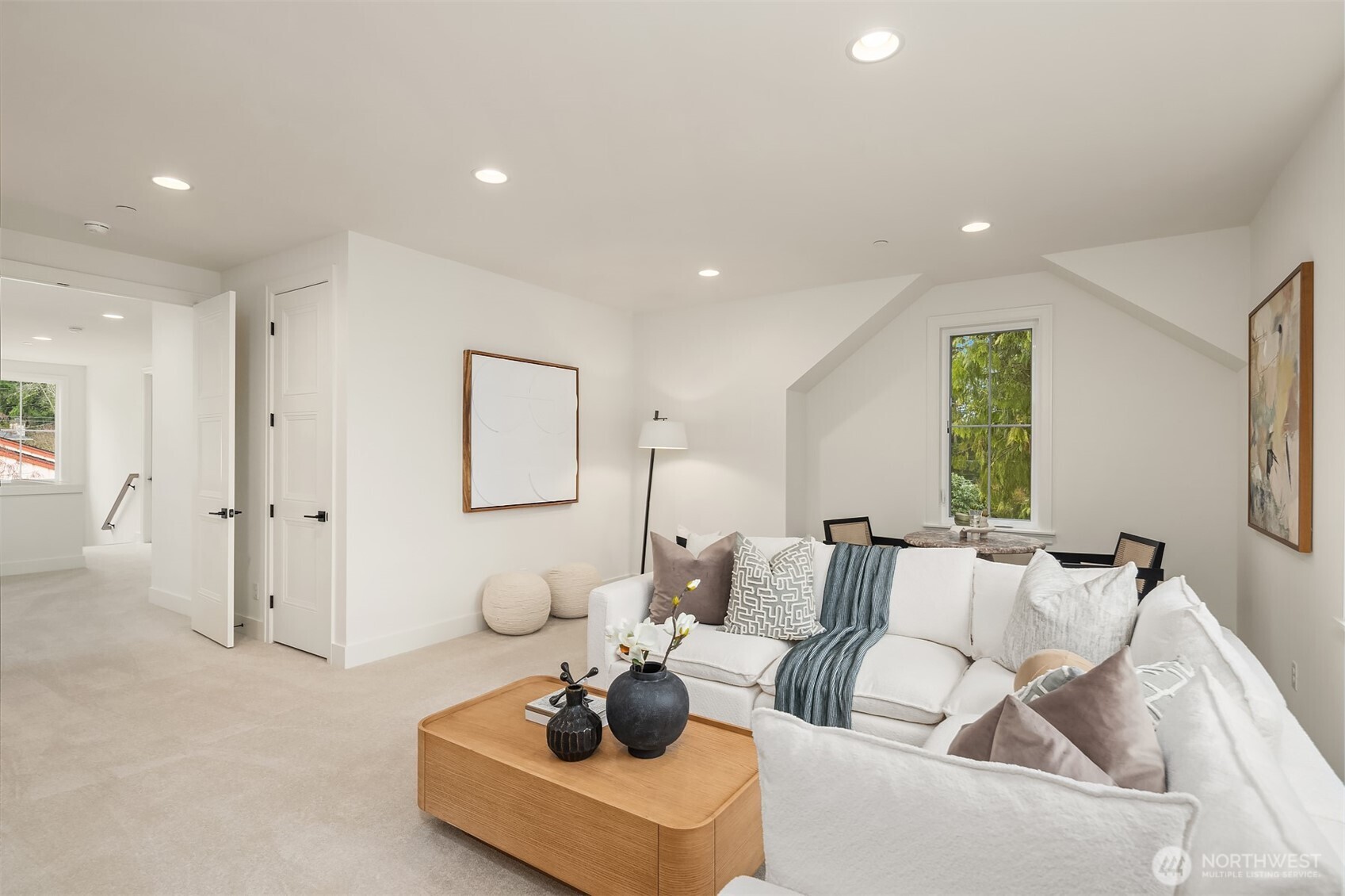 10468 NE 113th Place , Kirkland, WA 98033