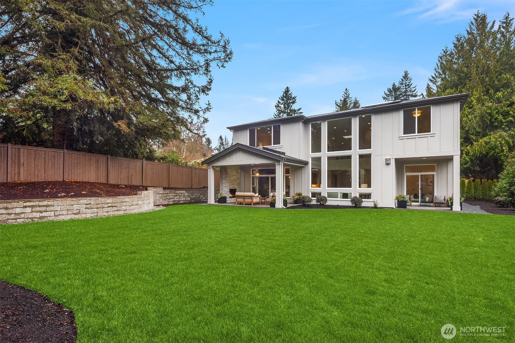 10468 NE 113th Place , Kirkland, WA 98033