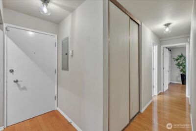 5249 40th Avenue NE #101, Seattle, WA 98105 - Photo 18