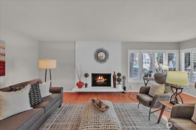 5249 40th Avenue NE #101, Seattle, WA 98105 - Photo 2