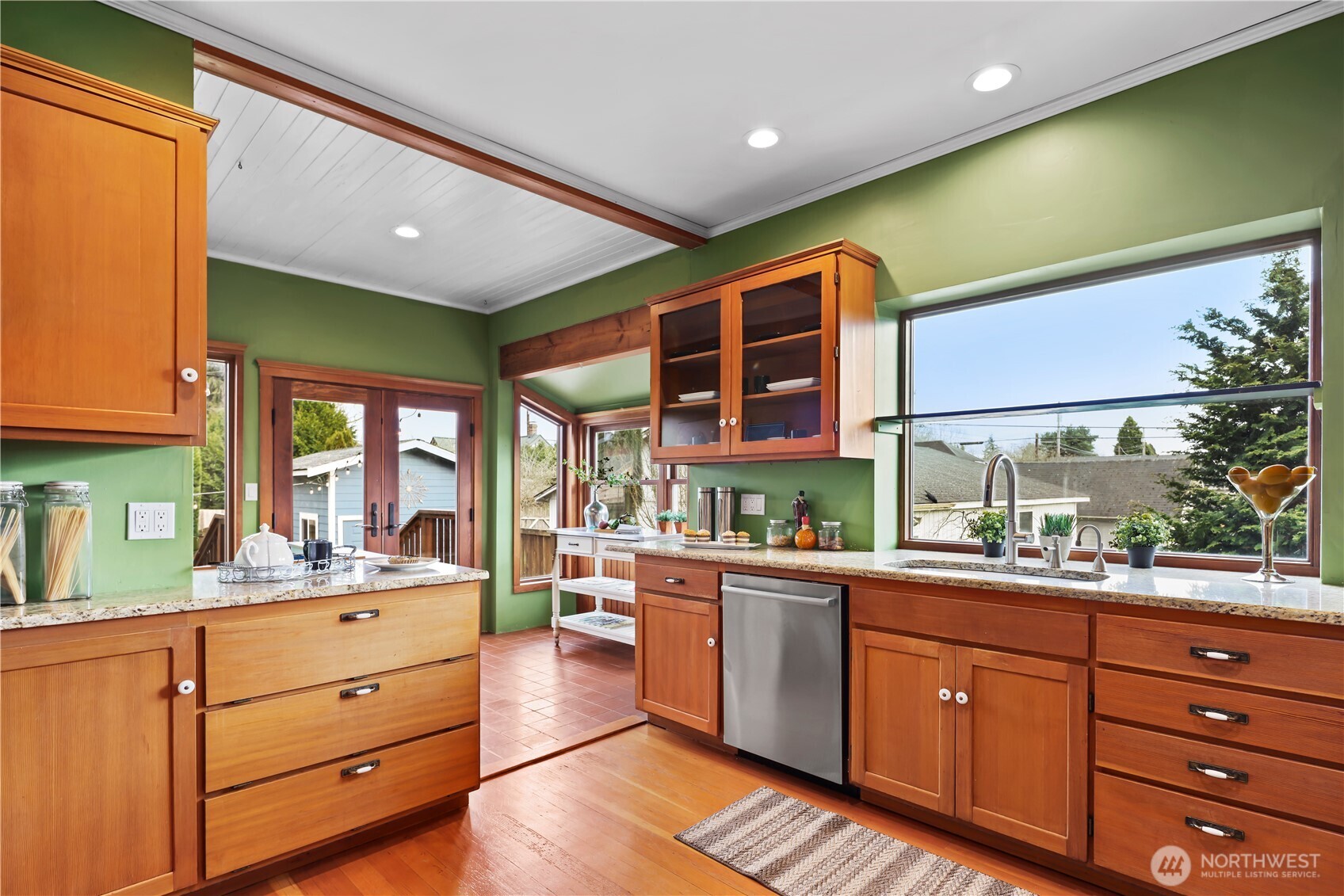 2221 Virginia , Everett, WA 98201