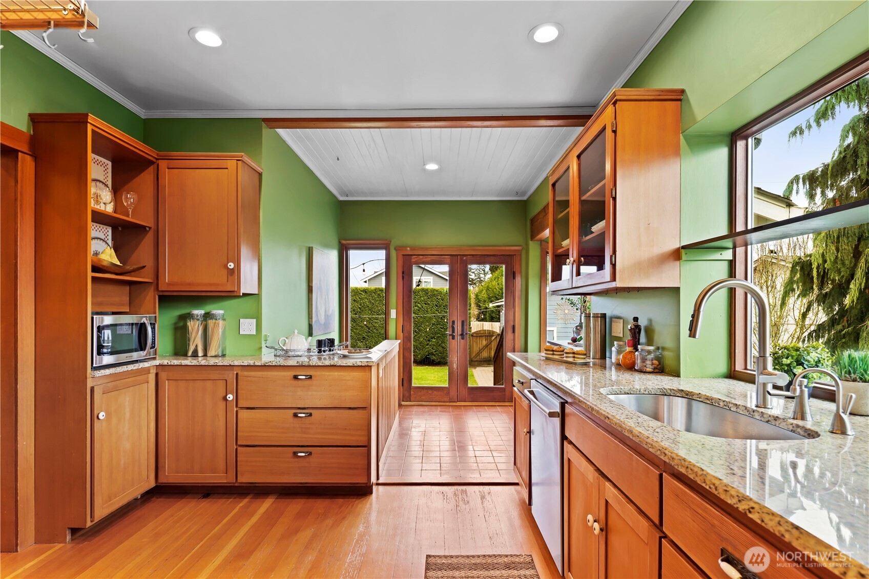 2221 Virginia , Everett, WA 98201