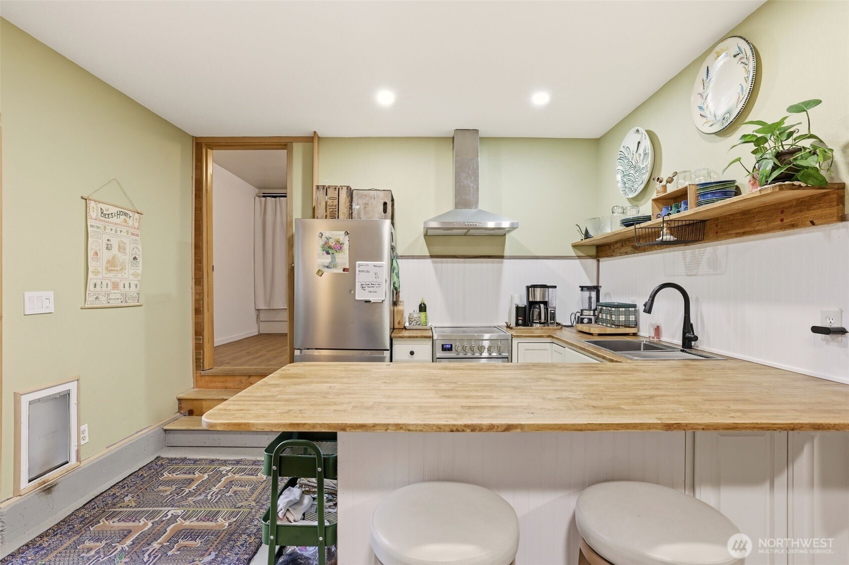 905 Avenue A , Snohomish, WA 98290