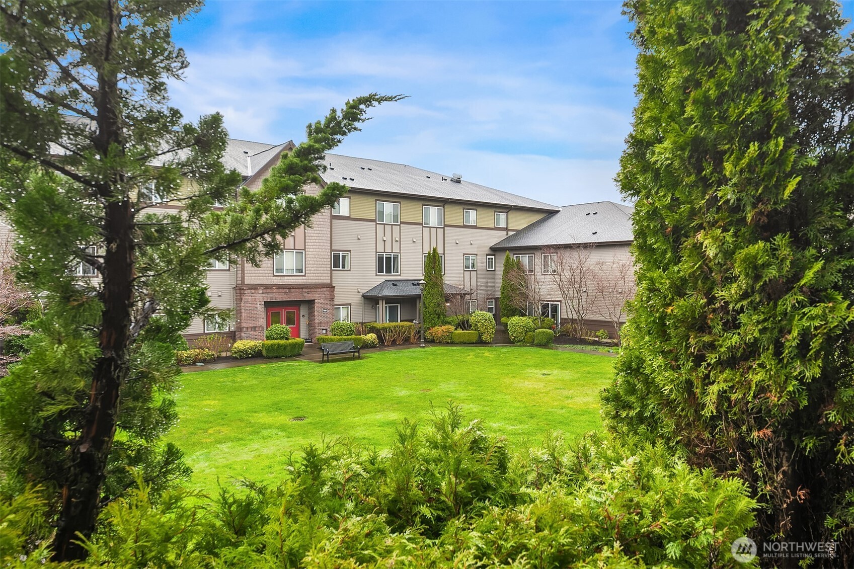 1731 10th Avenue NE #B115, Issaquah, WA 98029