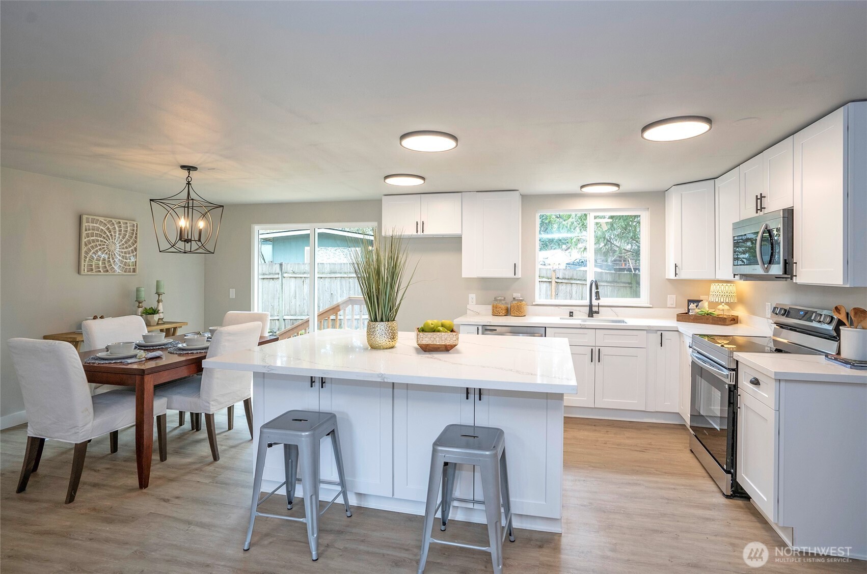 19801 67th Avenue E, Spanaway, WA 98387