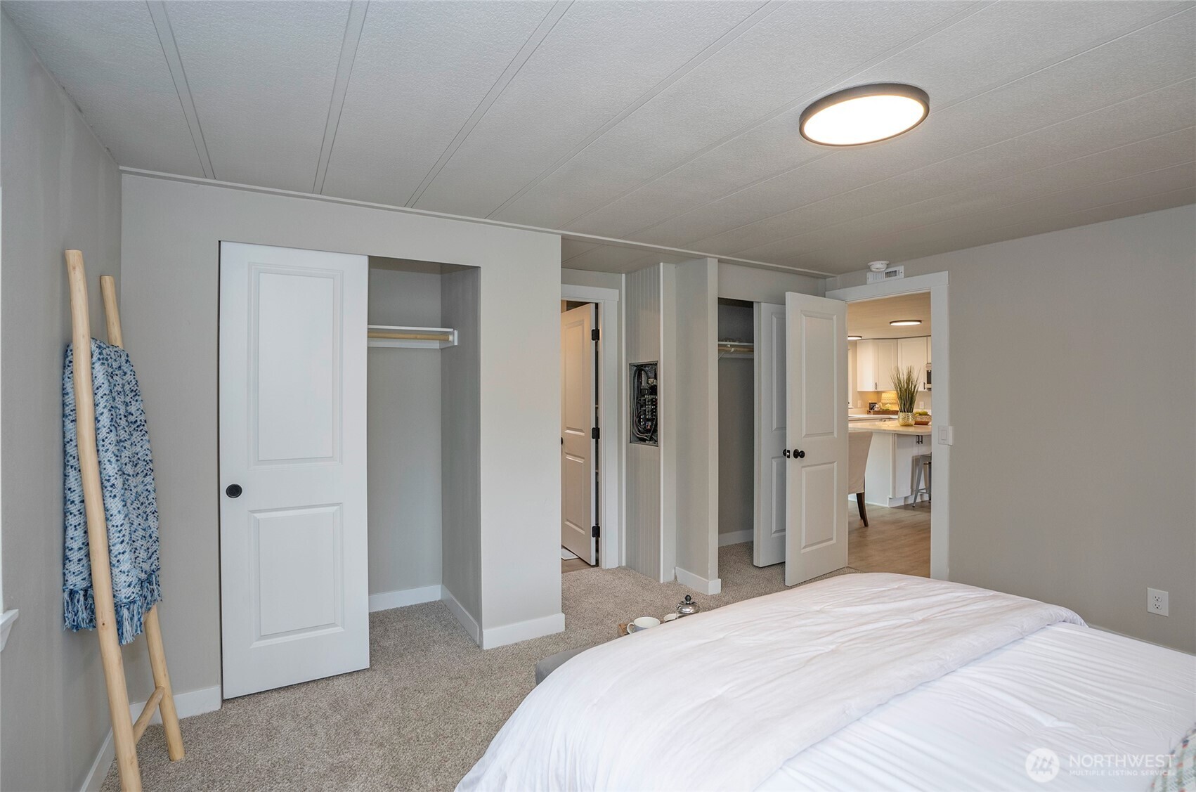 19801 67th Avenue E, Spanaway, WA 98387