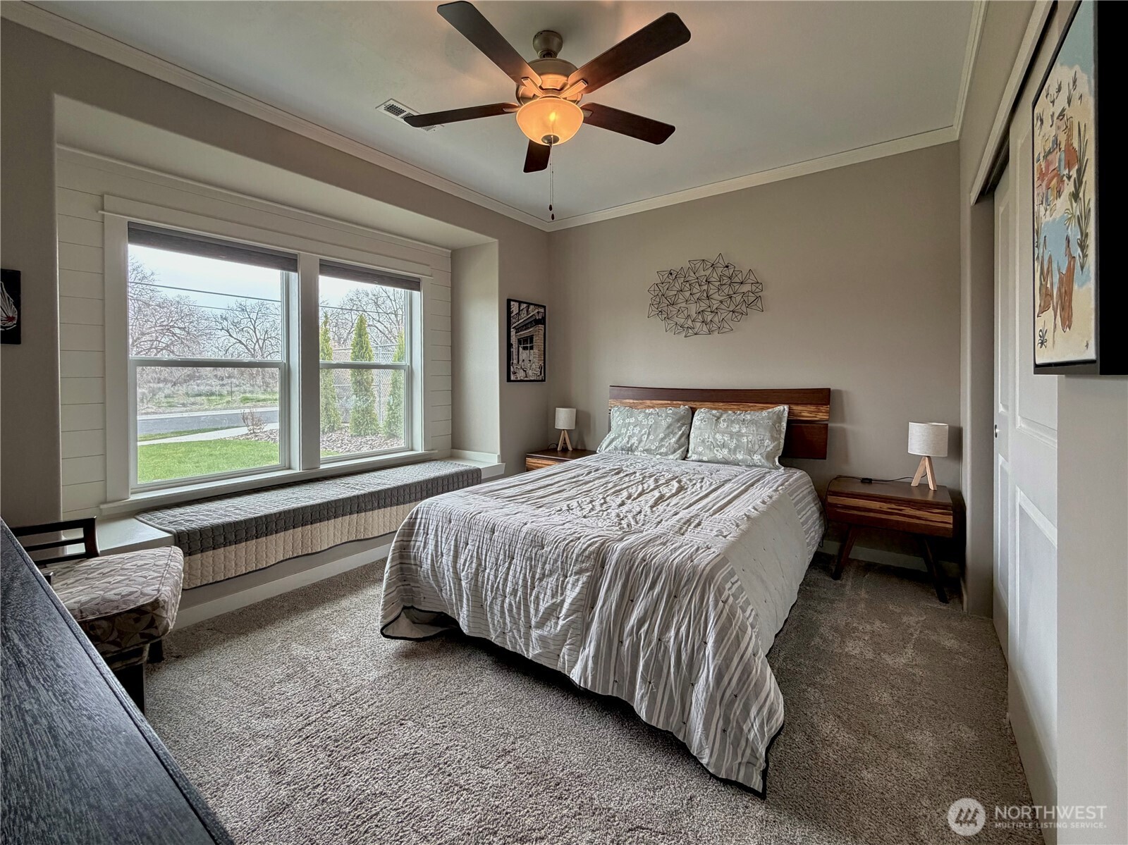 520 N Montana Street , Moses Lake, WA 98837