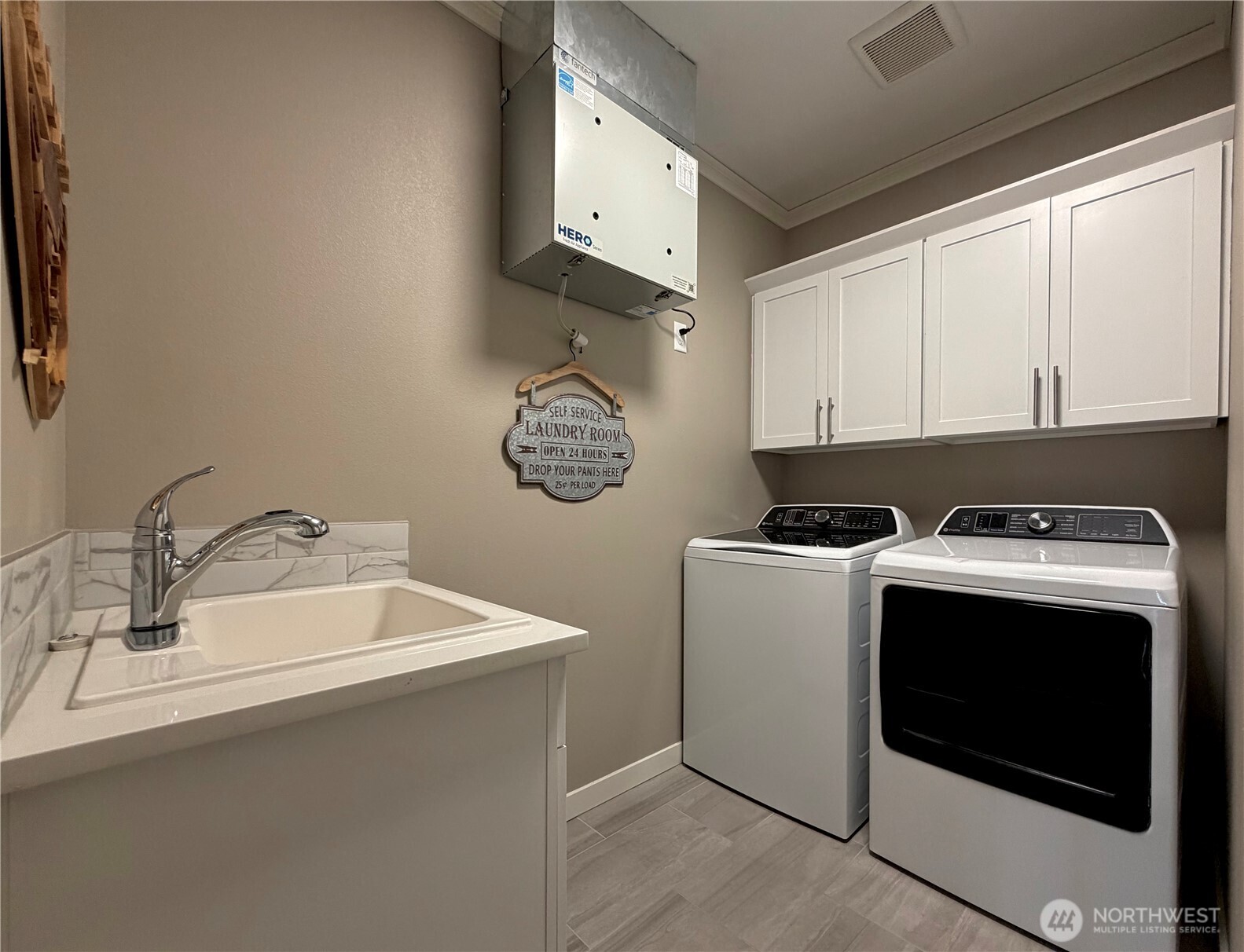 520 N Montana Street , Moses Lake, WA 98837