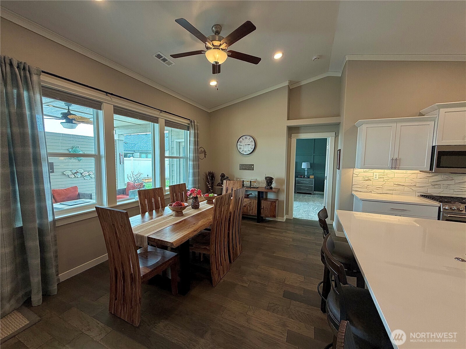 520 N Montana Street , Moses Lake, WA 98837