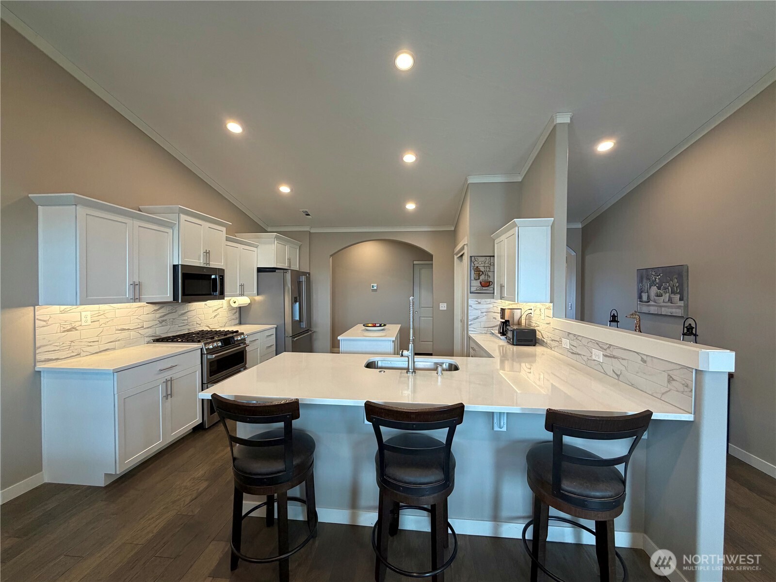 520 N Montana Street , Moses Lake, WA 98837