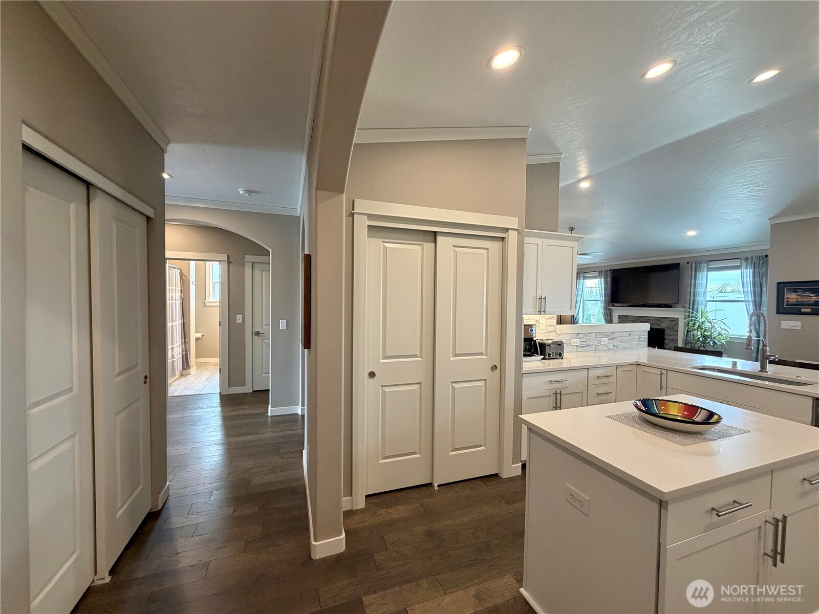 520 N Montana Street , Moses Lake, WA 98837