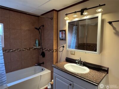 3244 66th Avenue SW #33, Tumwater, WA 98512 - Photo 9