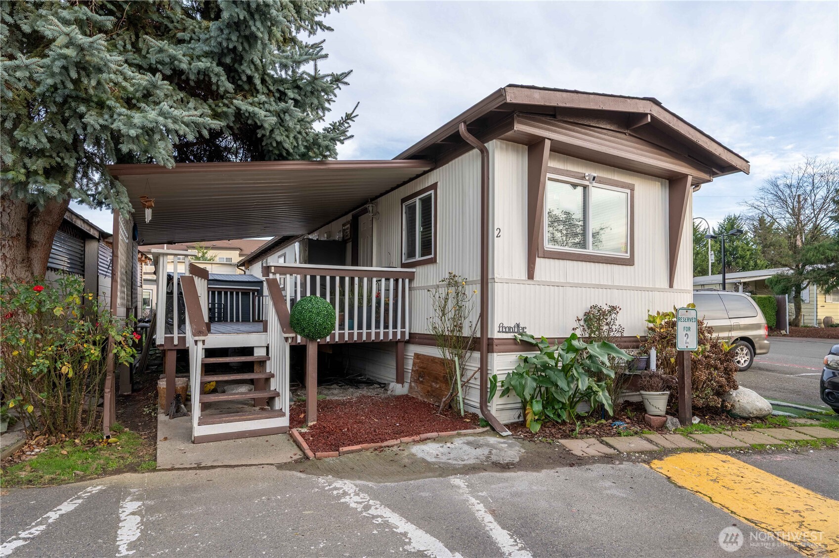 24415 64th Avenue S #2, Kent, WA 98032