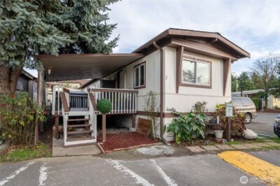 24415 64th Avenue S #2, Kent, WA 98032