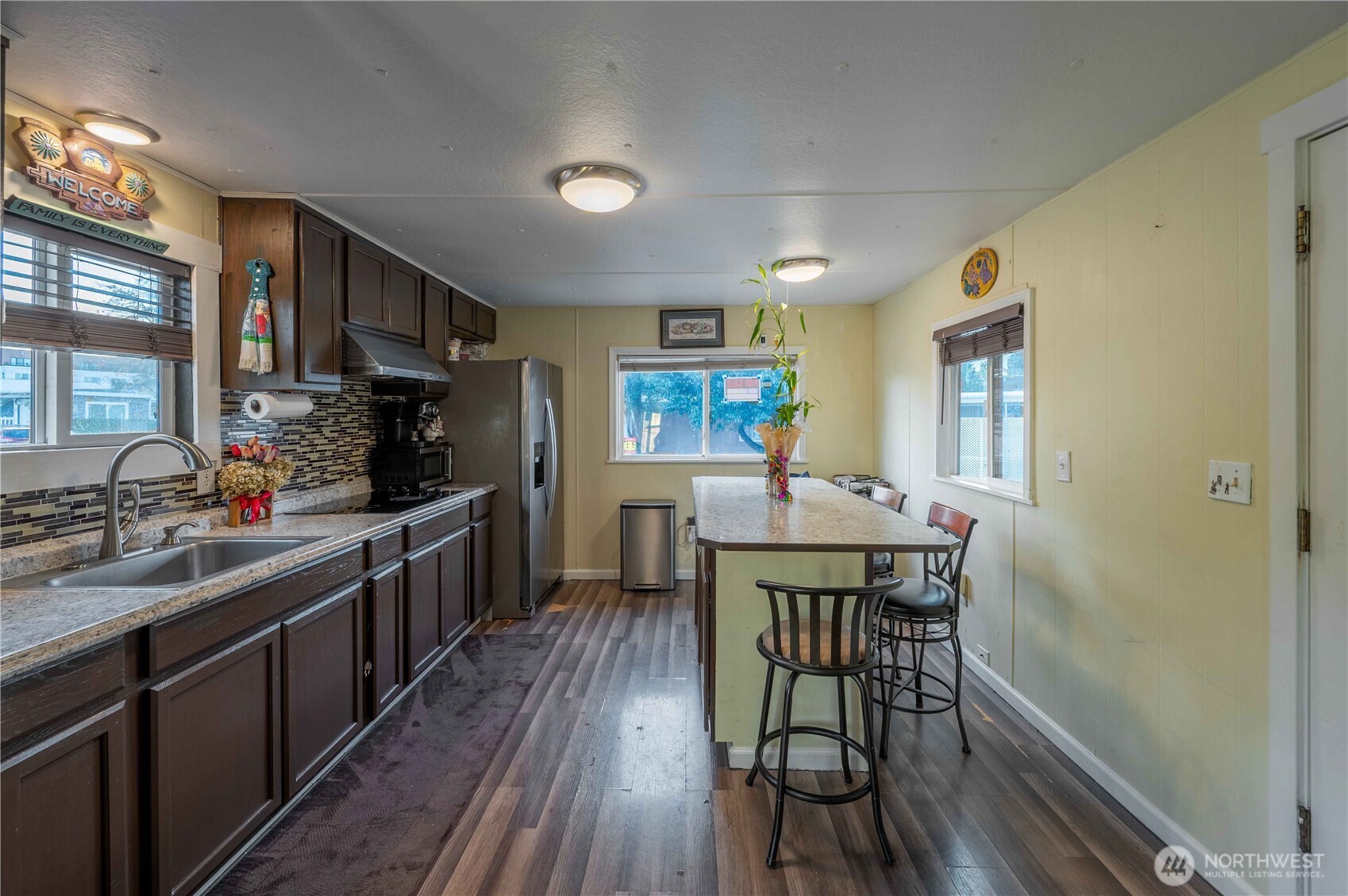24415 64th Avenue S #2, Kent, WA 98032