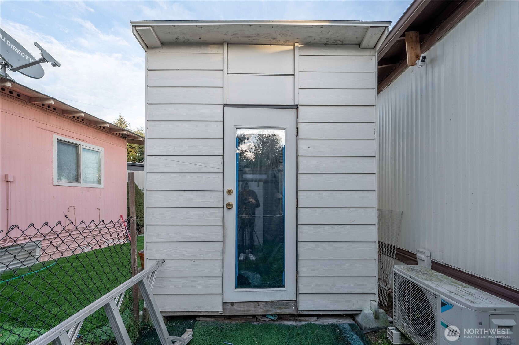 24415 64th Avenue S #2, Kent, WA 98032