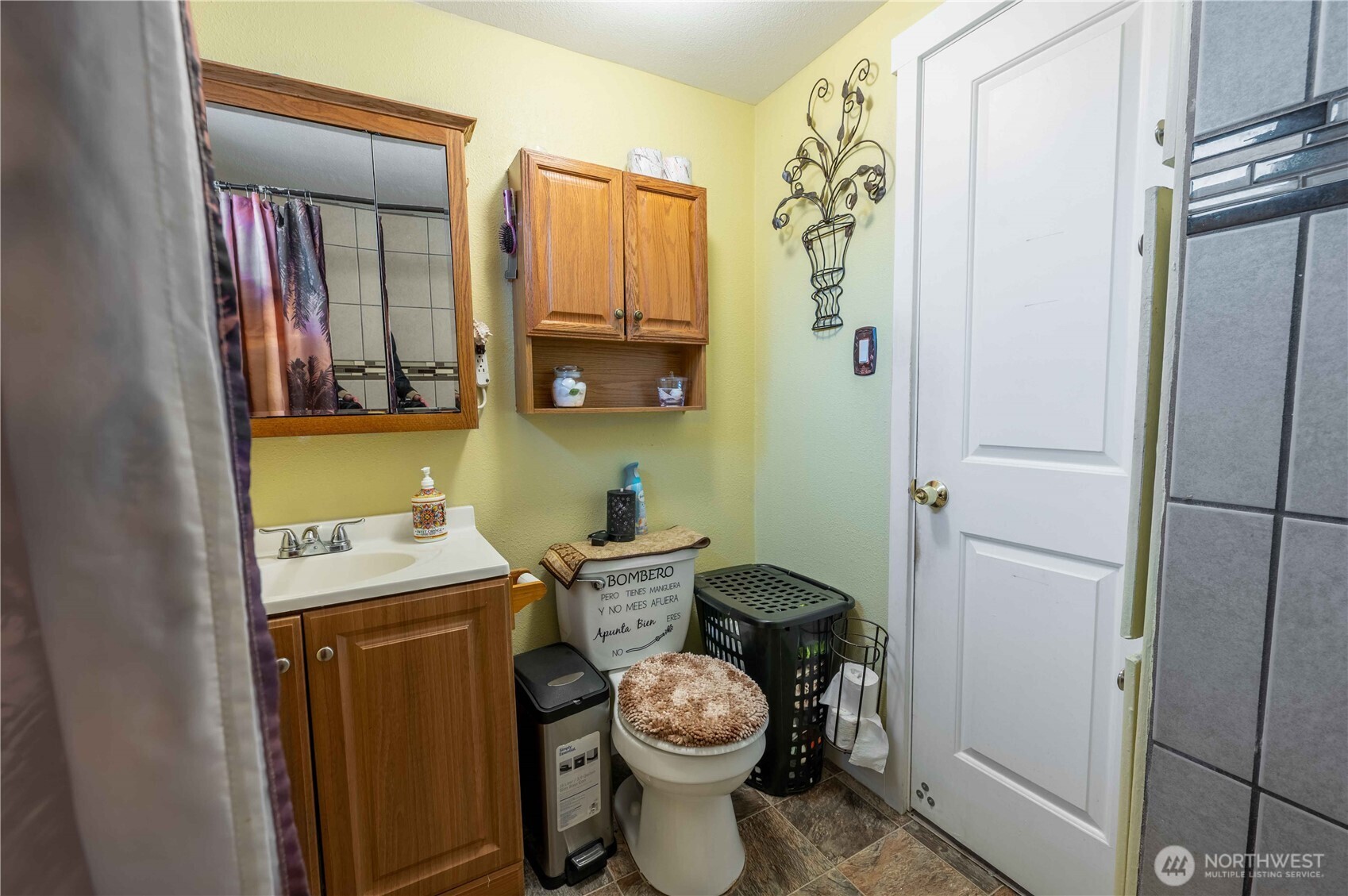 24415 64th Avenue S #2, Kent, WA 98032