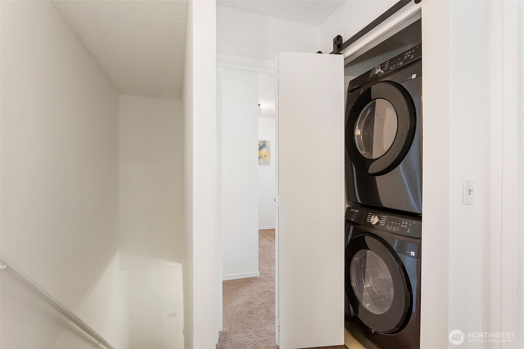 8823 Holly Drive #H206, Everett, WA 98208