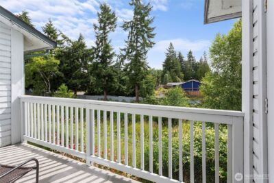 8823 Holly Drive #H206, Everett, WA 98208