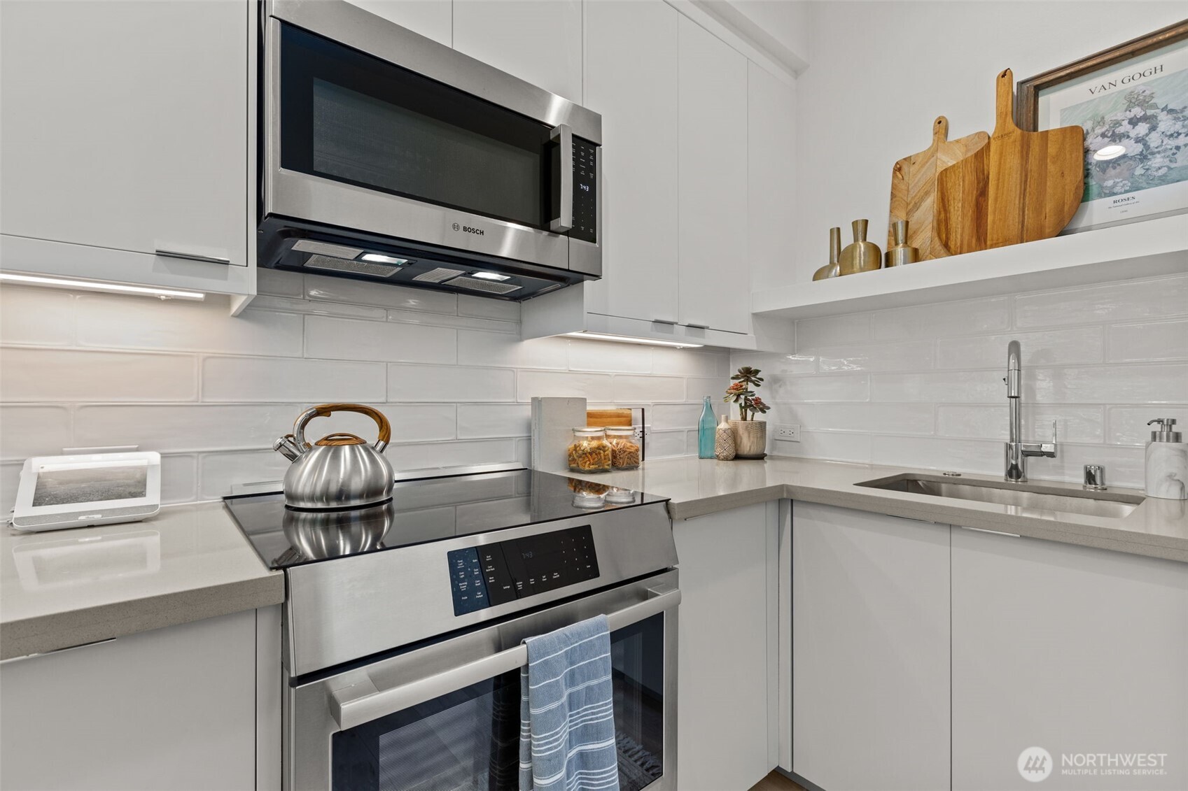 716 11th Avenue E #A, Seattle, WA 98102