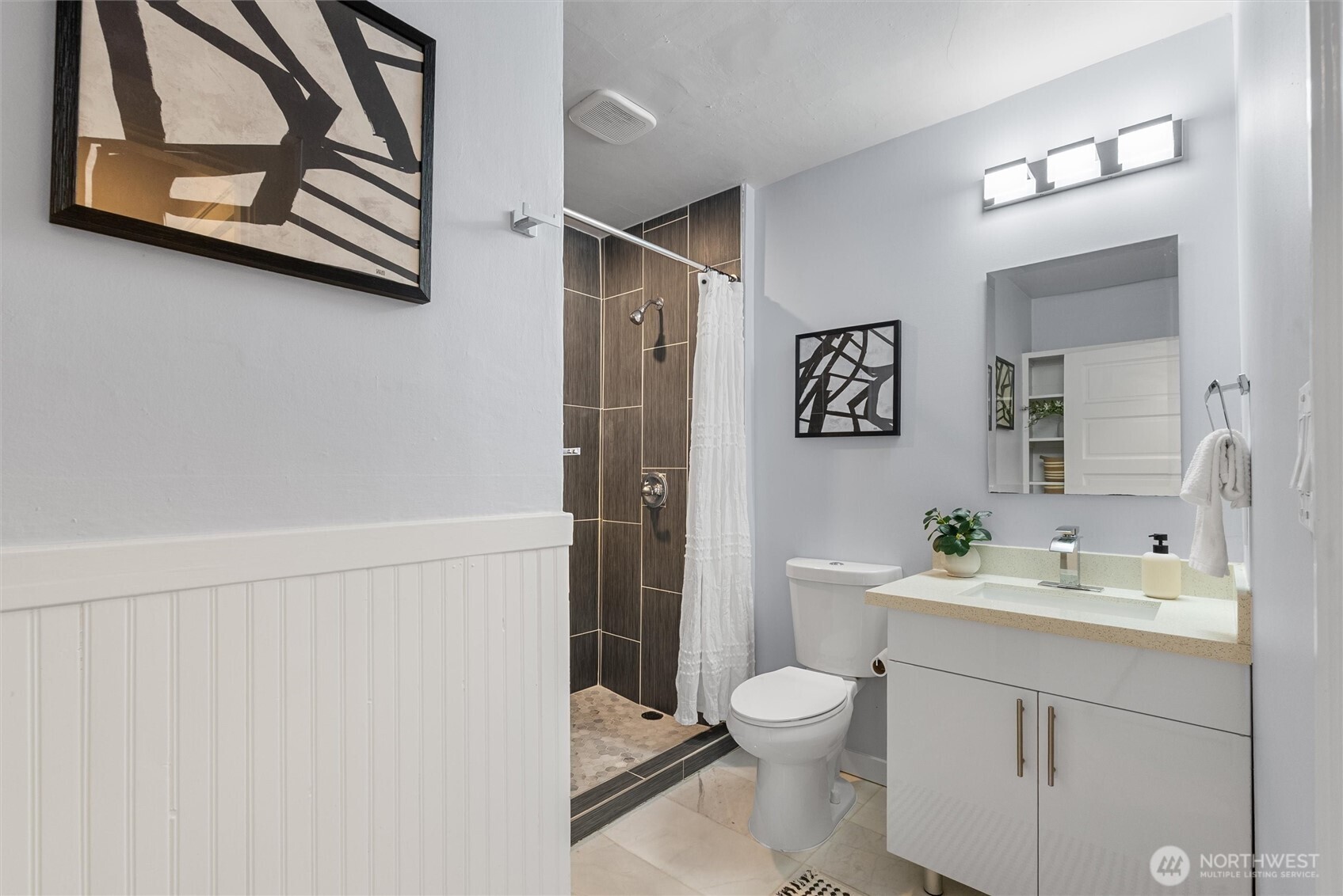 6058 6th Avenue NE, Seattle, WA 98115