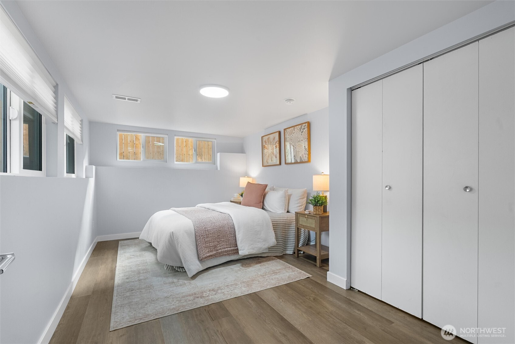 6058 6th Avenue NE, Seattle, WA 98115