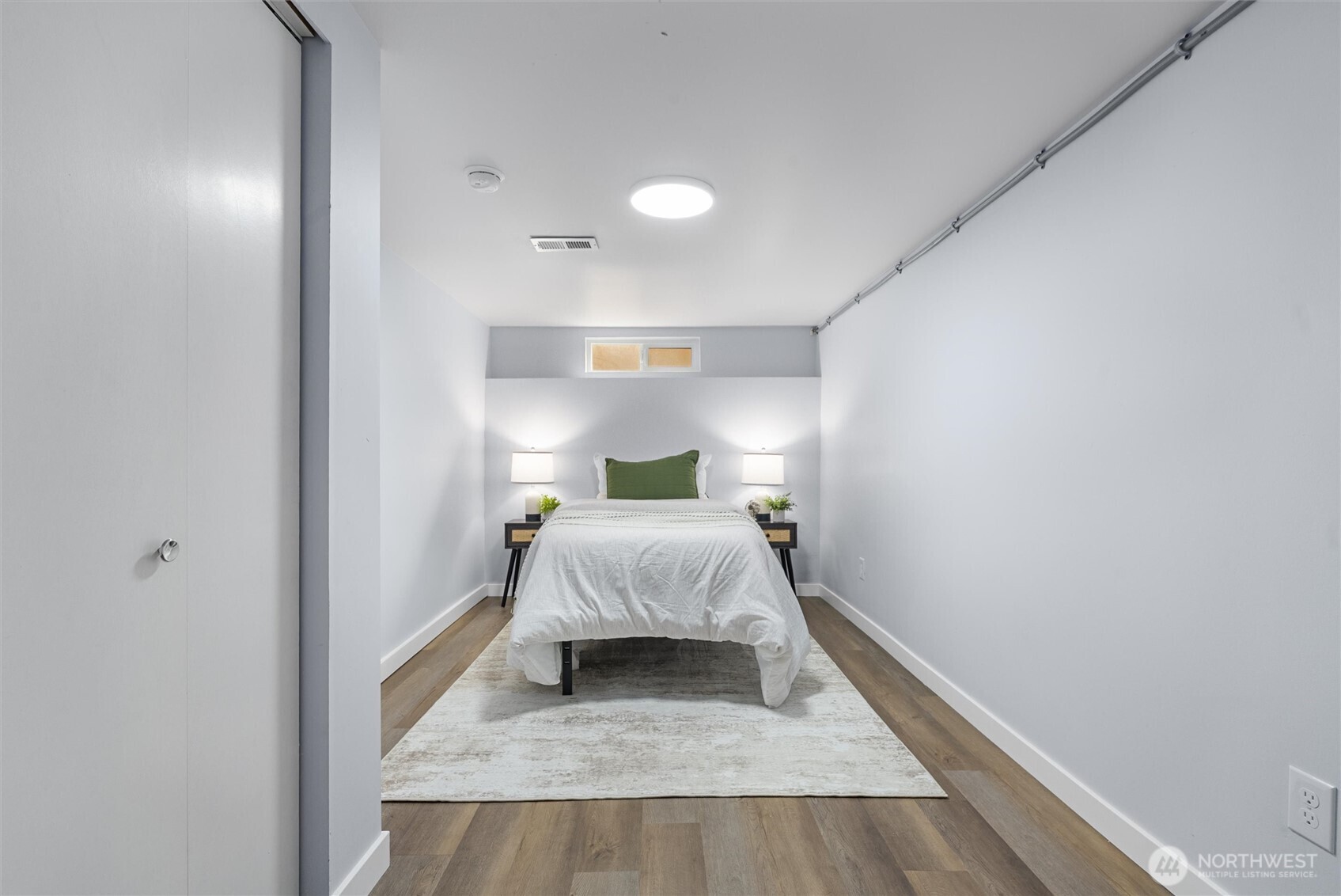 6058 6th Avenue NE, Seattle, WA 98115