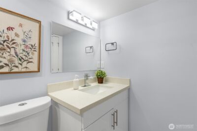 6058 6th Avenue NE, Seattle, WA 98115 - Photo 25